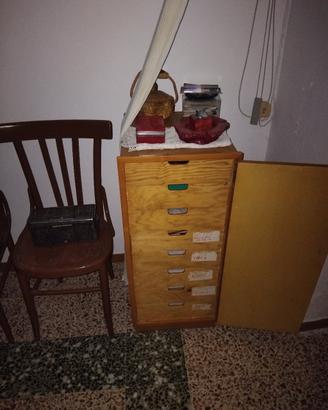 Mobiletto cassettiera in legno