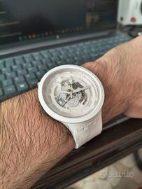 Swatch c-white bioceramica