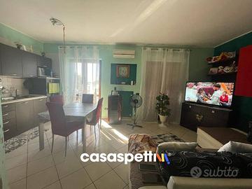 Appartamento di 71 m² con 3 locali e box auto a Ba