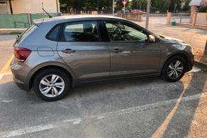Volkswagen Polo  6serie comforline 1.0 benzina