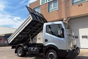 Camion/ Autocarro NISSAN CABSTAR NT 400 - PAT B/ F