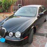 JAGUAR S. TYPE 2.7 Tdi ANNO 2008 (PER RICAMBI)