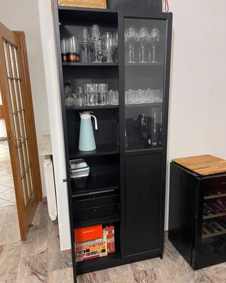 Credenza ante a vetro