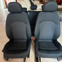 Sedili tappezzeria interni riscaldati Audi A1 8X