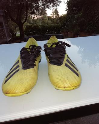 Scarpe calcio varie misure