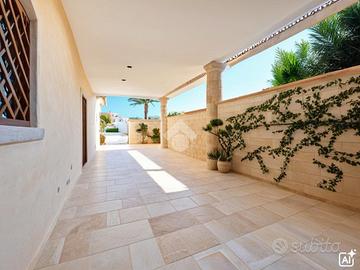 VILLA SINGOLA A MARUGGIO