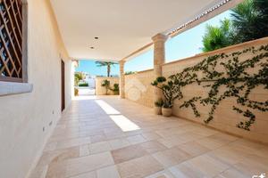 VILLA SINGOLA A MARUGGIO