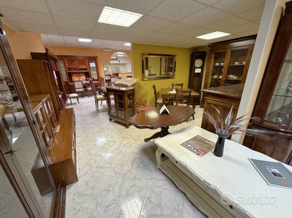 Immobile di 572 m² a Roma - Vista 4