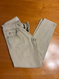 Pantaloni slim donna