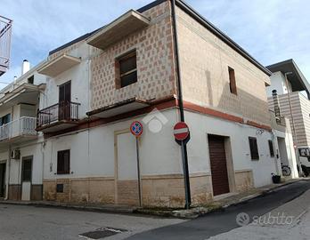 RUSTICO A CASSANO DELLE MURGE