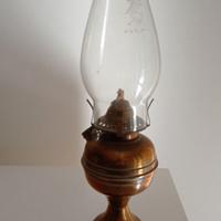 Antico lume a petrolio anni "900 in ottone