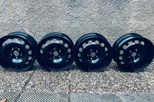 🛞 4 CERCHI ACCIAIO 6 1/2 j x 16 (ex Audi A3)