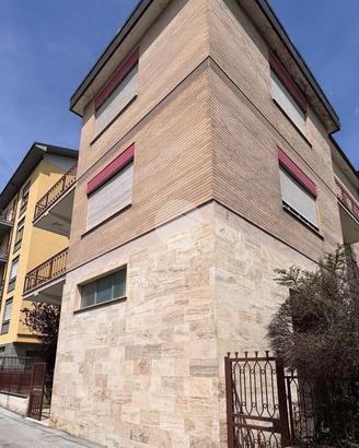 5 LOCALI A L'AQUILA