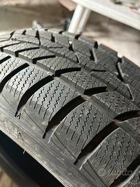 Pneumatici invernali Hankook 185/60 R15 usati