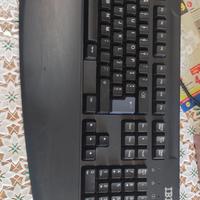 CASE, TASTIERA, MOUSE MONITOR E CAVI VARI