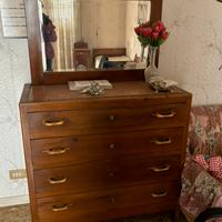 Como’ in legno 4 cassetti con specchio