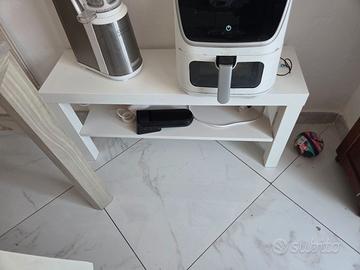 Mobiletto porta oggetti