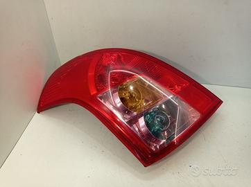 STOP FANALE POSTERIORE SINISTRO SUZUKI Swift 4° S
