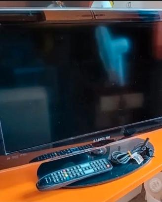 televisore Samsung 26 pollici 