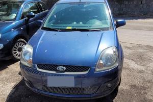 Ford Fiesta 5 porte cambio manuale 1.2 benzina