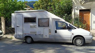 Mini Camper Arca su Fiat Scudo