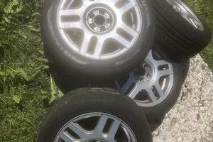 CERCHI in LEGA con pneumatici misura 205 55 R16