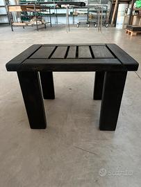 Tavolino in legno artigianale