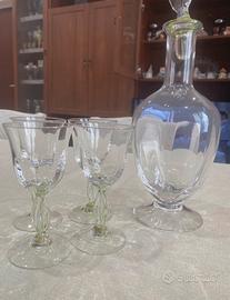 Bottiglia + 4 calici di cristallo