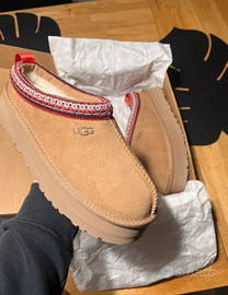 UGG Tazz EU 40