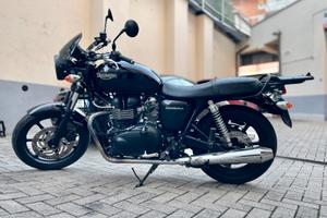Triumph Bonneville 2009 - 26.870Km - 3.500