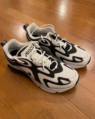 Nike Air Max Ivo 44 bianche e nere