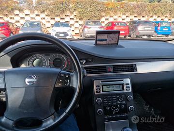 Volvo v70  d5 2008  con gancio traino
