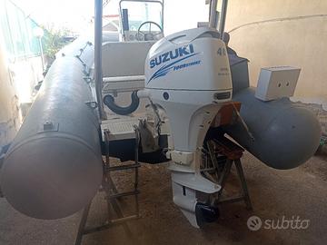 gommone swell 5 mt con motore Suzuki 40/60