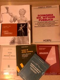 Libri di diritto giurisprudenza economia