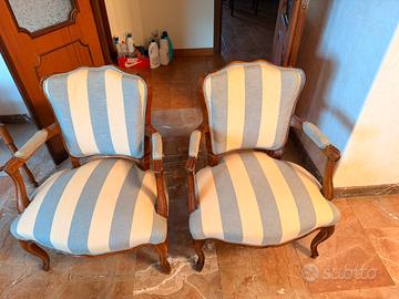 coppia di sedie vintage in legno e tessuto