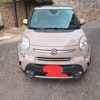 Fiat 500 L Trekking.