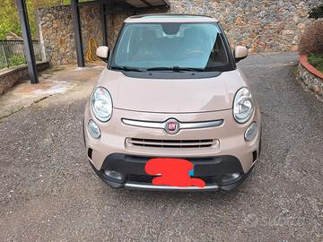 Fiat 500 L Trekking.