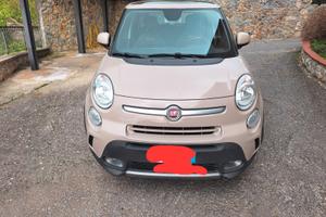 Fiat 500 L Trekking.