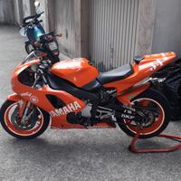 Yamaha YZF R1 - 1998
