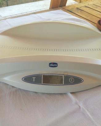 Bilancia elettronica Chicco Baby Comfort con scato