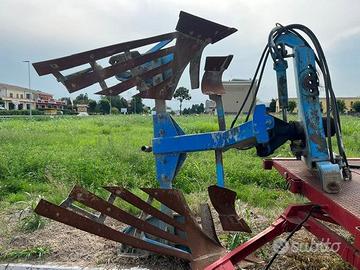 Aratro monovomere De Franceschi con ali a stecche