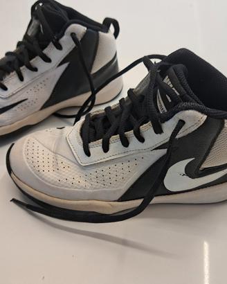 Scarpe Nike  basket bambino 33