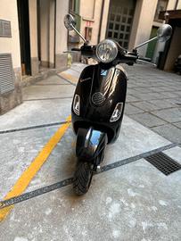 Piaggio Vespa LX 50 4 Valvole - Solo 4.600 km - Ot