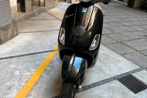 Piaggio Vespa LX 50 4 Valvole - Solo 4.600 km - Ot