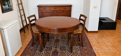 Sala da pranzo completa in legno