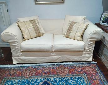 Due divani artigianali con stoffa Di Cesari