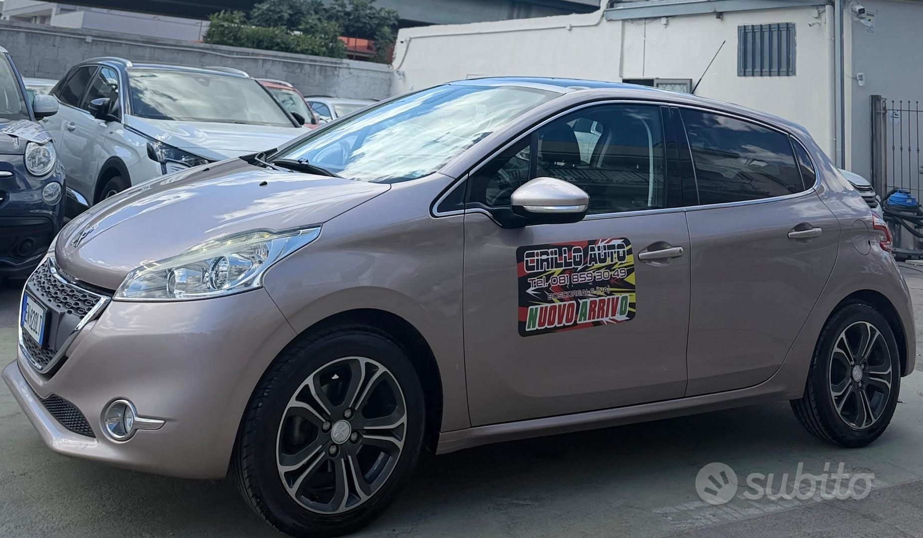 Peugeot 208 2013 photo 4