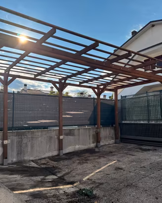 Tettoia/pergola in legno (5x3m) + copertura (smont