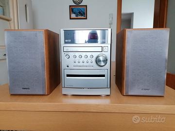 Impianto stereo AIWA