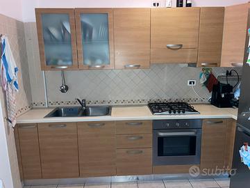 Cucina 3,20 con angolo